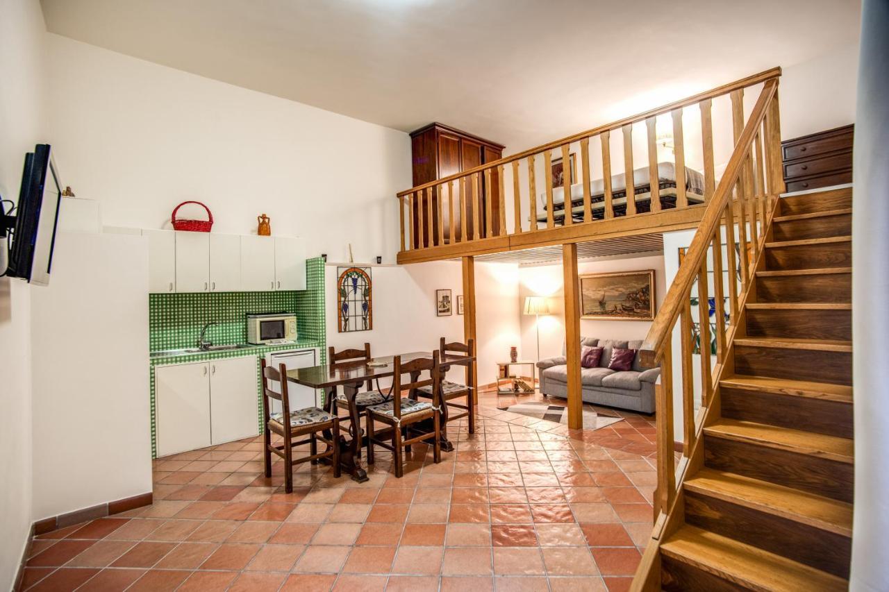 Le Case Di Andrea - Nel Cuore Di Trastevere Rom Exterior foto